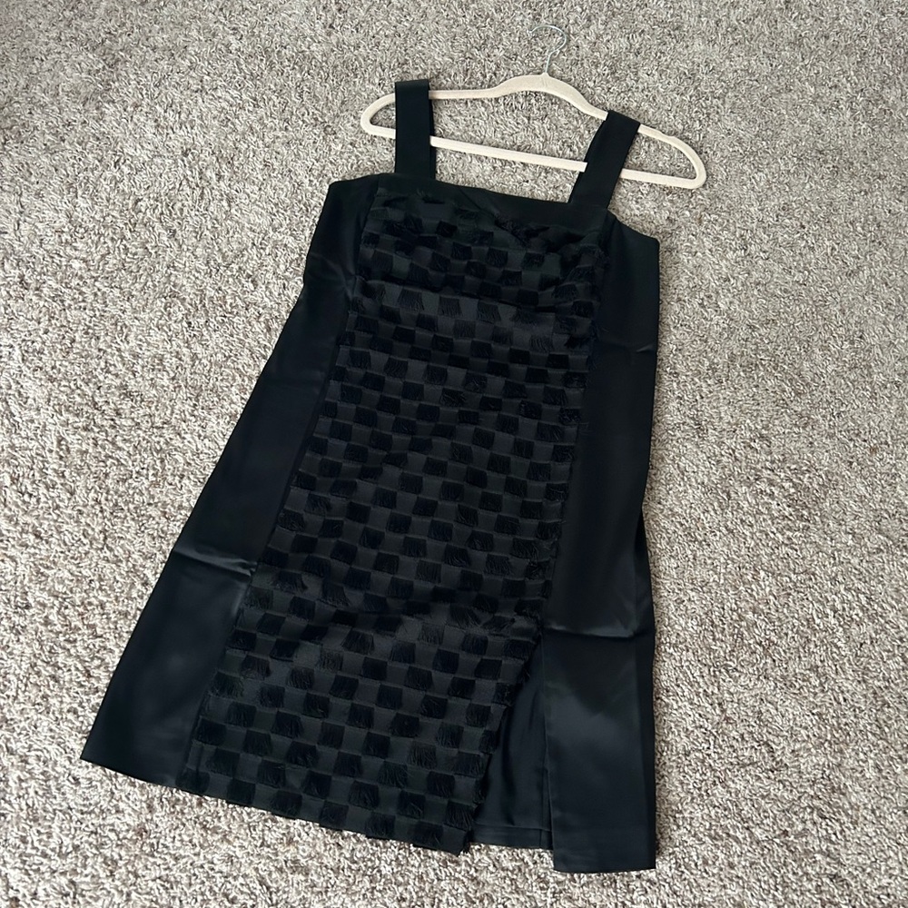 BOGO NWT Banana Republic Textured Black Dress size 2